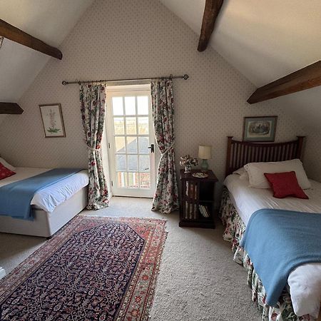 Cottage Barn Conversion On Working Farm 伍斯特 外观 照片